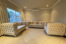 Load image into Gallery viewer, Full buttoned Chesterfield set