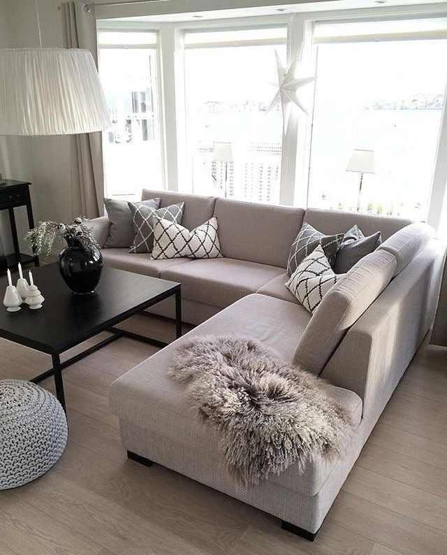 Laary L shaped couch R5999