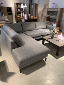 Toulouse L shaped couch R5500