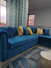 Load image into Gallery viewer, Bestseller L shaped chesterfield
